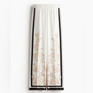 H&M NWT LIMITED EDITION PRINTED TWILL PANTS